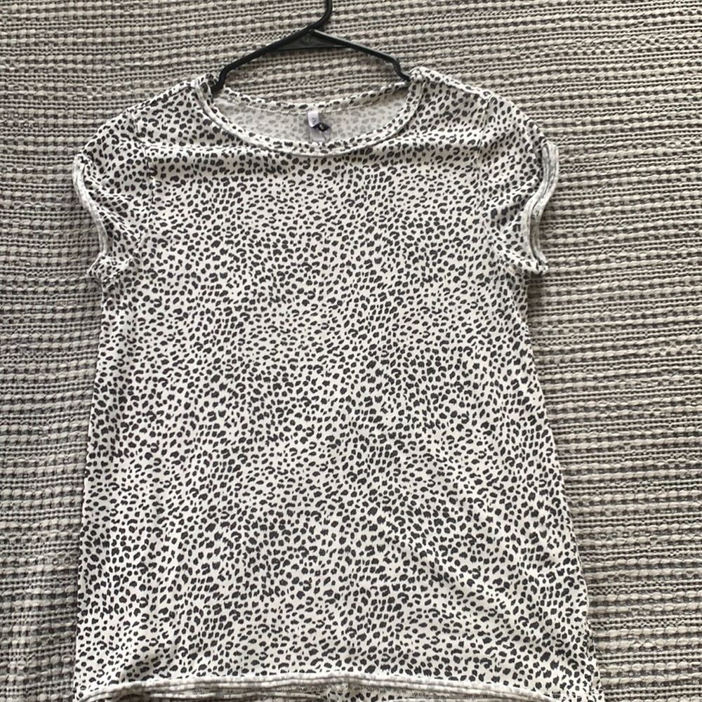 Cheetah print t shirt